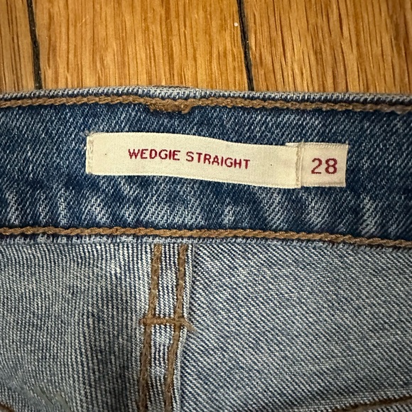 Two tone Levi’s Wedgie Straight jeans size 28 - Picture 3 of 8